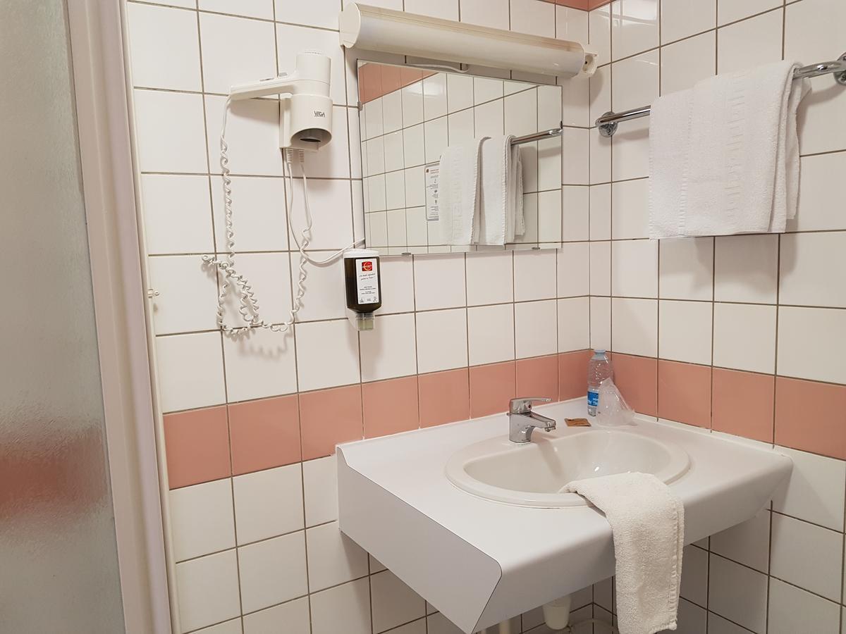 Villa Motel Stenay Bagian luar foto