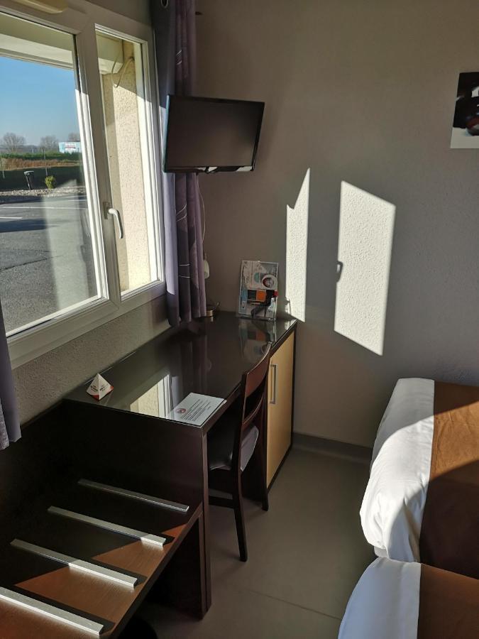 Villa Motel Stenay Bagian luar foto